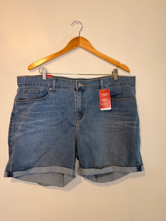 Levi's Pants - Levi Strauss Signature Denim Shorts Size 18 NWT Cuffed Mid Rise Blue Jean Shorts